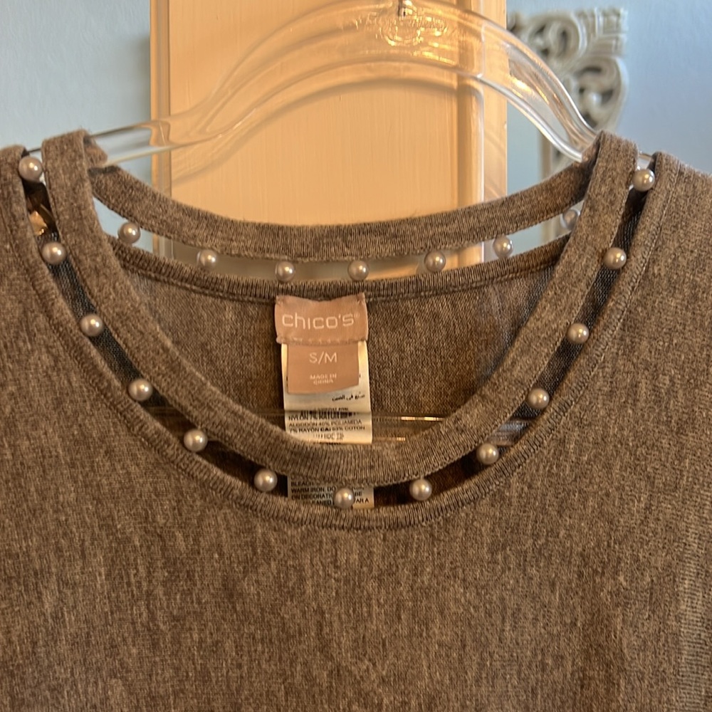 Women’s Chico S/M Top View 3